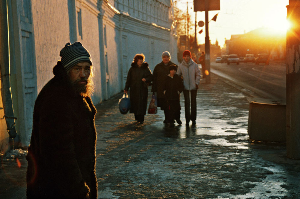 Скачай город бомжей. Бездомные на улицах России.
