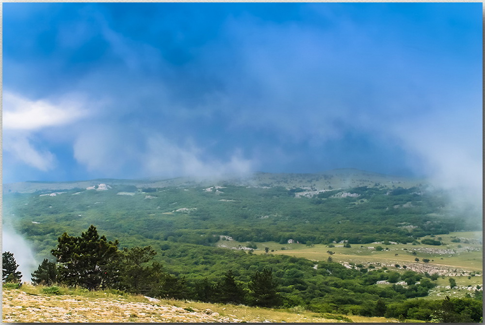 изменчива погода в горах Нажмите на изображение, чтобы посмотреть его на полном экране.