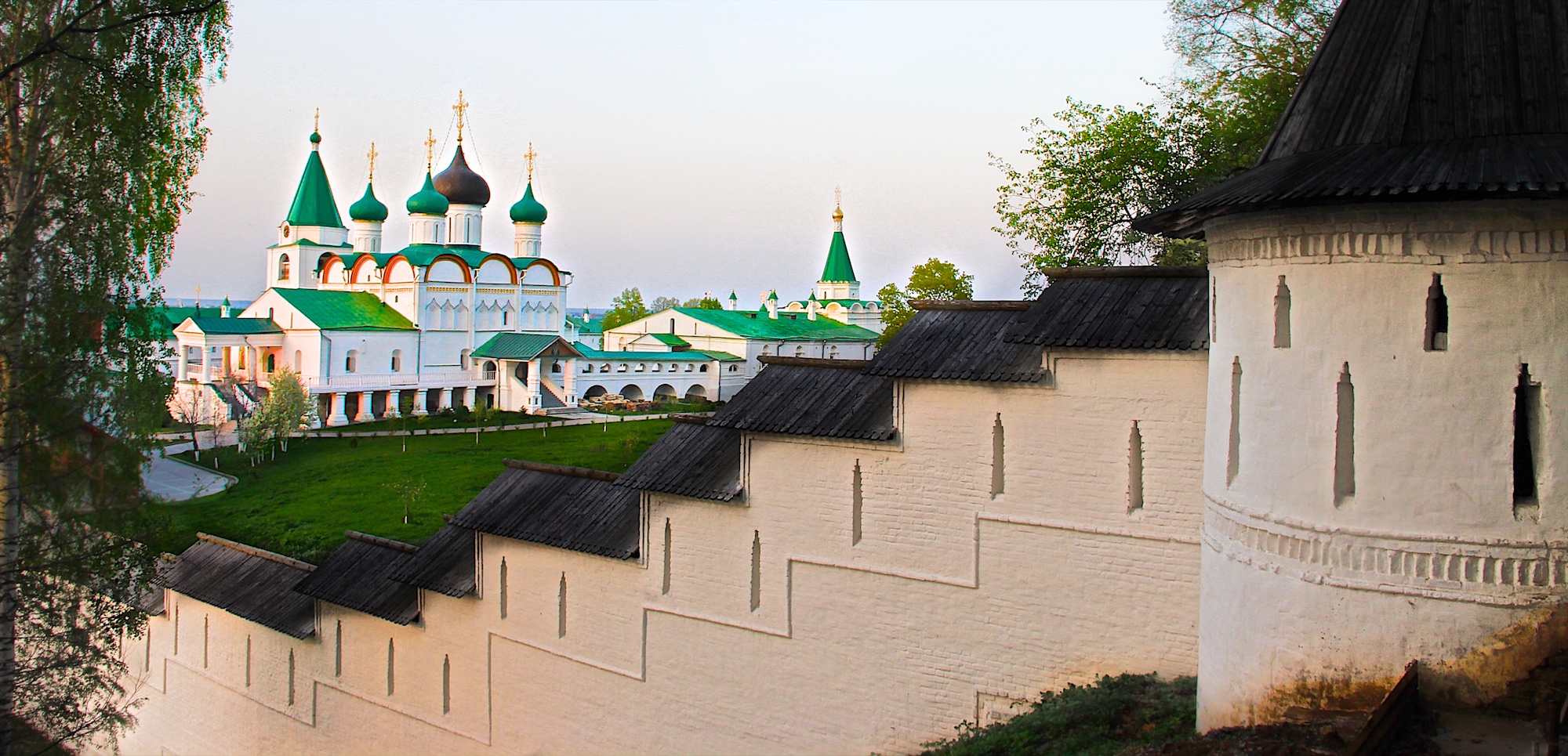 Вознесенский Печерский мужской монастырь Нажмите на изображение, чтобы посмотреть его на полном экране.